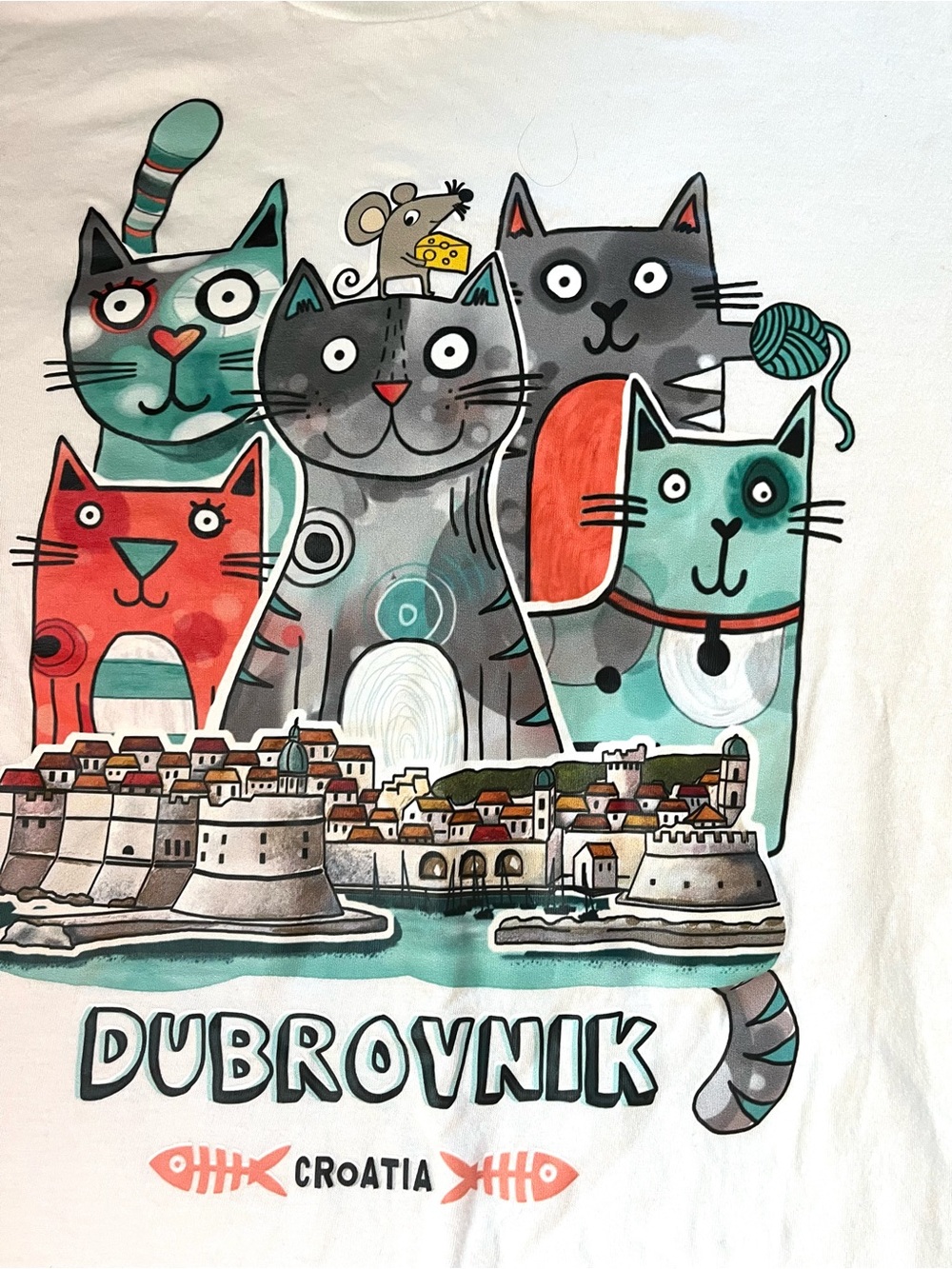 NEW Dubrovnik Cats Graphic Cat T-Shirt - Multicolor